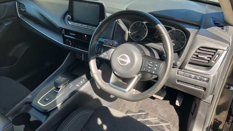 Nissan Qashqai 1.3 DiG-T MH 158 Acenta Premium 5dr Xtronic Petrol Hatchback